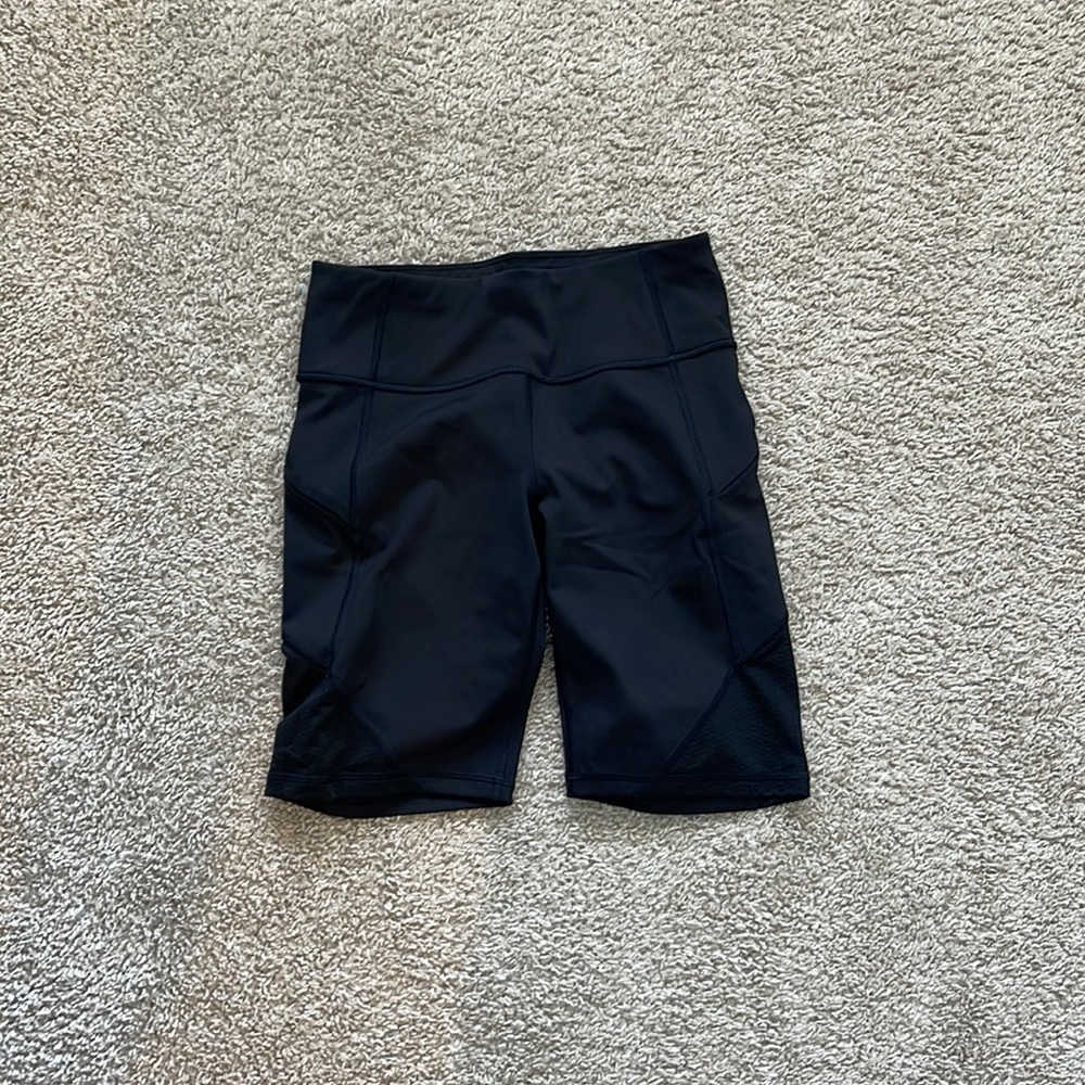 Athleta black biker shorts! Worn once